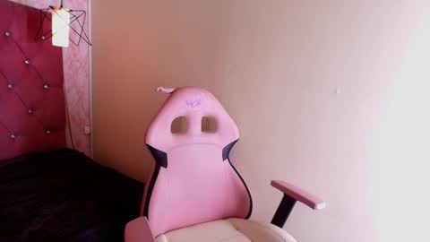 Snapshot of sweet_lal chatting on 16, 9, 2025 Camila online show from 16, 9, 2025