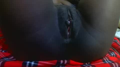 Queen Winnie online show from 4, 12, 2025