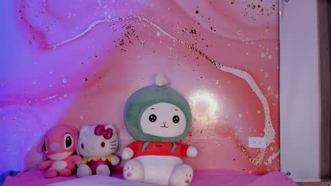 Snapshot of sweet_lemariee_ chatting on 12, 10, 2025 Lemarie online show from 12, 10, 2025