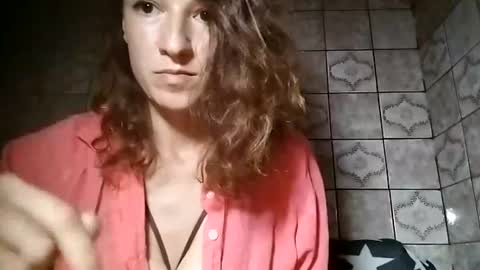Snapshot of sweet_lilgirl_x chatting on 28, 7, 2026 Anna online show from 28, 7, 2026