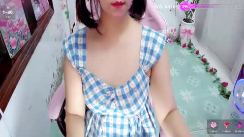 Snapshot of sweet_lily0 chatting on 18, 10, 2025 Lily online show from 18, 10, 2025