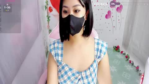 Snapshot of sweet_lily0 chatting on 17, 11, 2025 Lily online show from 17, 11, 2025