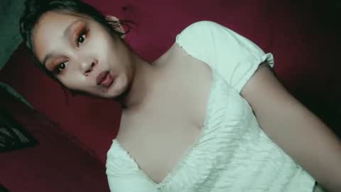 Snapshot of sweet_lover5 chatting on 7, 10, 2025 SWEET LOVE online show from 7, 10, 2025