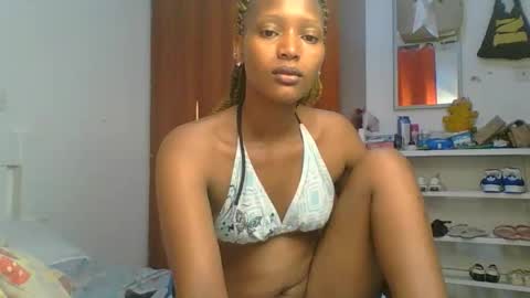 Snapshot of sweet_melod chatting on 20, 4, 2026 Linda online show from 20, 4, 2026