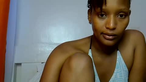 Snapshot of sweet_melod chatting on 21, 5, 2026 Linda online show from 21, 5, 2026