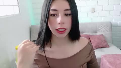 Snapshot of sweet_miaa24 chatting on 9, 10, 2025 Sweet Mia online show from 9, 10, 2025