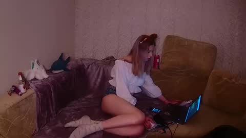 sweet_mol1y online show from 23, 9, 2025