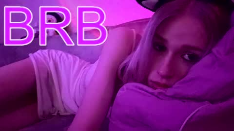 sweet_mol1y online show from 18, 11, 2025