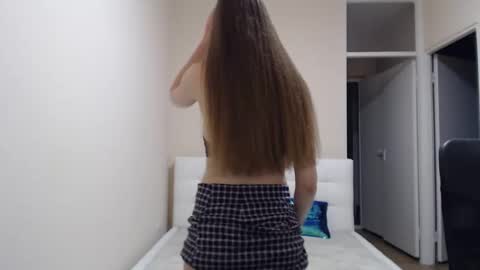 Snapshot of sweet_mood chatting on 21, 10, 2025 Anna online show from 21, 10, 2025