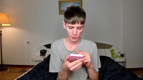 Snapshot of sweet_peach__ chatting on 21, 12, 2024 kira online show from 21, 12, 2024