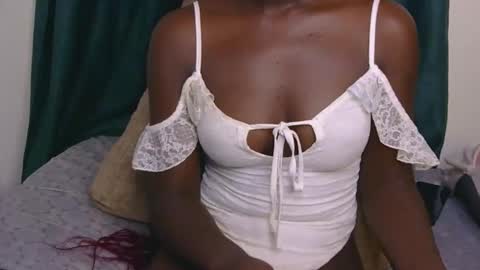 sweet peachy online show from 16, 3, 2026