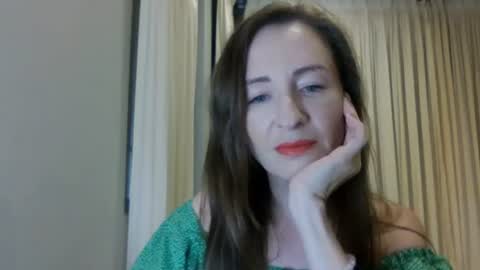 Snapshot of sweet_poeme chatting on 14, 6, 2026 sweet_poeme online show from 14, 6, 2026