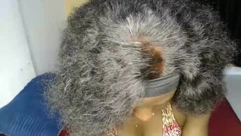 ellanah Tracie online show from 22, 10, 2025