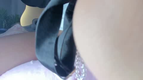 Adeline  online show from 21, 10, 2025