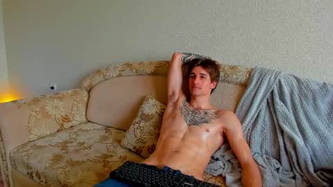 Snapshot of sweet_smith8 chatting on 9, 3, 2025 sweet_smith8 online show from 9, 3, 2025