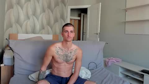 Snapshot of sweet_smith8 chatting on 7, 10, 2025 sweet_smith8 online show from 7, 10, 2025
