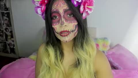 Snapshot of sweet_stephaniee chatting on 29, 10, 2025 online show from 29, 10, 2025