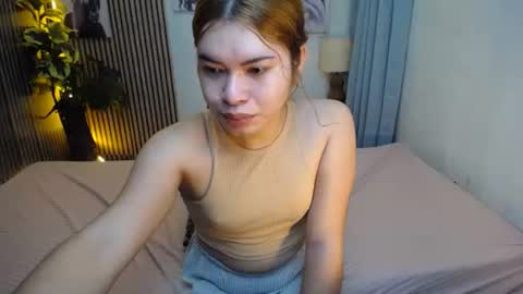 Snapshot of sweet_trexie chatting on 7, 11, 2025 sweet_trexie online show from 7, 11, 2025