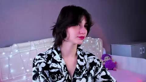 Carolina Lu online show from 25, 7, 2026