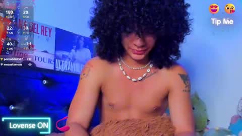 Steven independent model online show from 21, 1, 2025