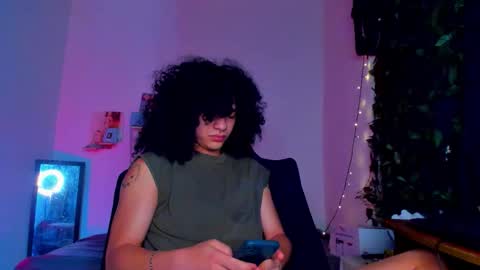 Steven independent model online show from 28, 2, 2026