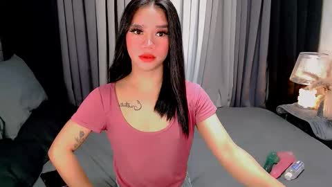 Snapshot of sweet_zoey12 chatting on 11, 11, 2025 bea takashi online show from 11, 11, 2025