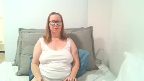 sweetandnaughty123 online show from 3, 12, 2025