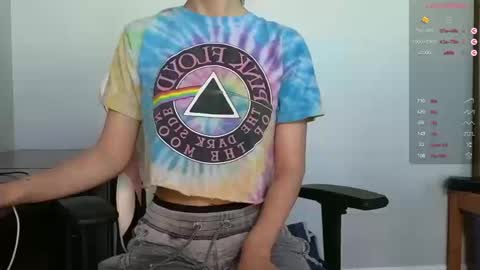 Sweet Dee online show from 14, 10, 2025