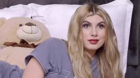 Snapshot of sweetanisia chatting on 25, 9, 2025 Anisia online show from 25, 9, 2025