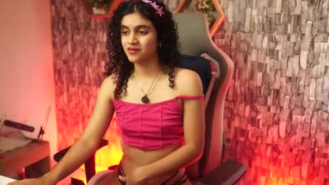 Salom independent model online show from 25, 3, 2026