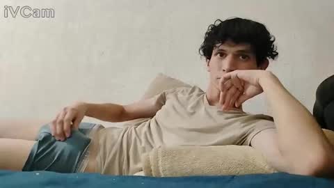 sweetboyx2 online show from 16, 11, 2025