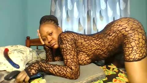 Snapshot of sweetbutterfly99 chatting on 12, 9, 2025 sweetbutterfly99 online show from 12, 9, 2025