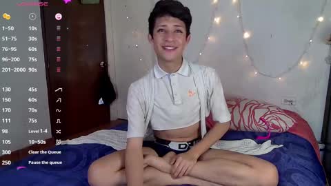 Cameron Alejandro online show from 18, 2, 2025