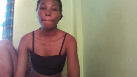 sweetcandy910 online show from 3, 11, 2025