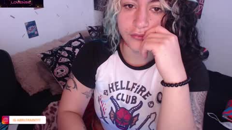 Abril online show from 13, 11, 2025