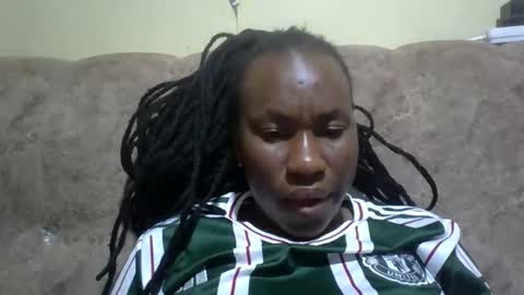 sweetdiva2012 online show from 2, 5, 2026