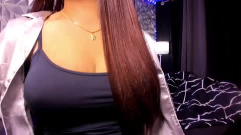 sweetest_one4 online show from 10, 5, 2026