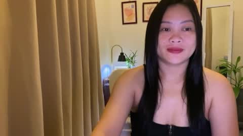 Snapshot of sweetestsmile_ chatting on 19, 7, 2026 Khaye online show from 19, 7, 2026