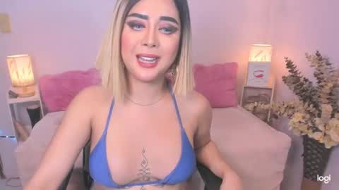 Snapshot of sweetfuckingqueen chatting on 11, 3, 2025 janelle online show from 11, 3, 2025