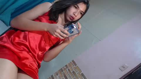 sweetgirl_chenne18 online show from 12, 3, 2025