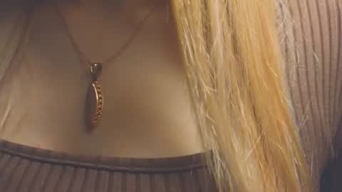 Snapshot of sweetgirldarling chatting on 14, 6, 2026 sweetgirldarling online show from 14, 6, 2026