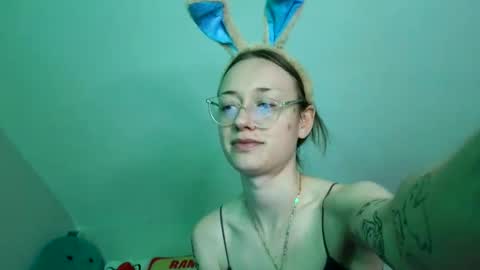 sweetgirlls online show from 24, 4, 2026