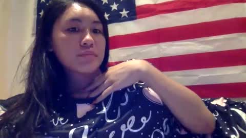 sweetgirllucy24xx online show from 27, 2, 2026