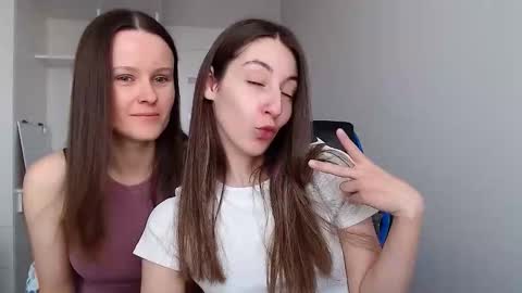 Emma  online show from 28, 11, 2025