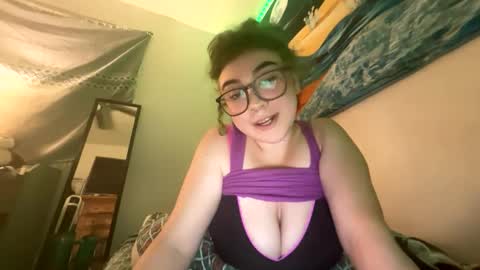 Snapshot of sweetheatannie chatting on 15, 12, 2024 sweetheatannie online show from 15, 12, 2024