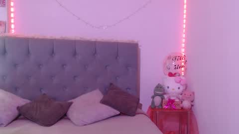 Sabrina y Eliot online show from 7, 1, 2026