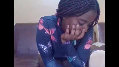 Snapshot of sweetib1 chatting on 12, 10, 2025 sweetib1 online show from 12, 10, 2025