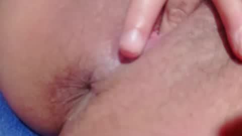 sweetie33_fox online show from 1, 12, 2025