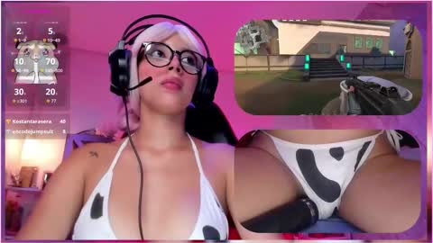 sweetie_cloe online show from 17, 10, 2025