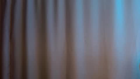 Annie online show from 28, 2, 2026